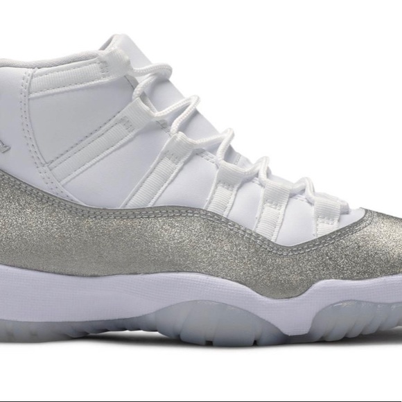 Featured in this picture I currently have the Wmns Air Jordan 11’s Vast Grey’ 🥰 - Picture 2 of 2